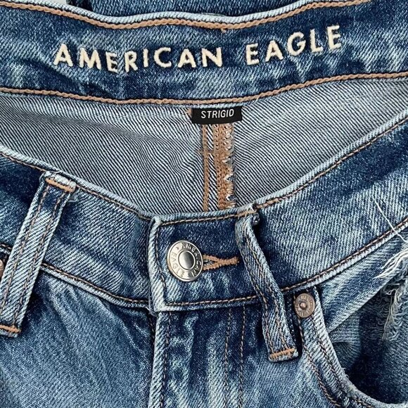 American Eagle Women's '90s Straight Jeans Size 4 Blue Distressed Patched - Picture 6 of 12